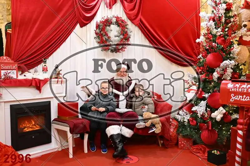 20.12. 15 00 DO 20 00 1 - FotoKurti