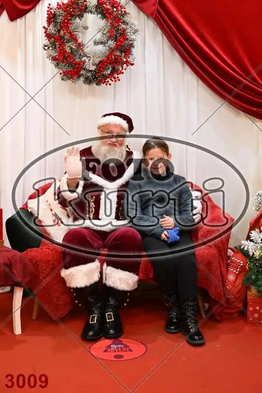 20.12. 15 00 DO 20 00 2 - FotoKurti