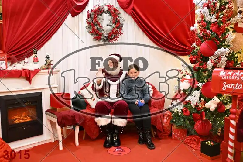20.12. 15 00 DO 20 00 8 - FotoKurti