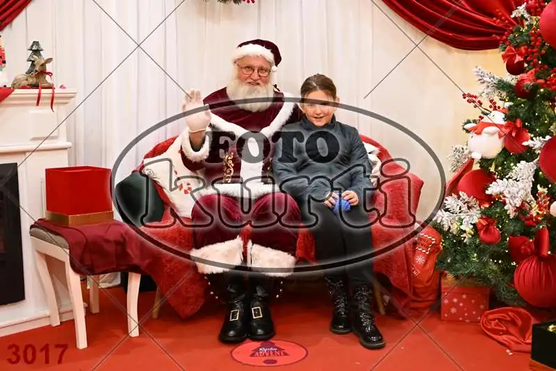 20.12. 15 00 DO 20 00 10 - FotoKurti