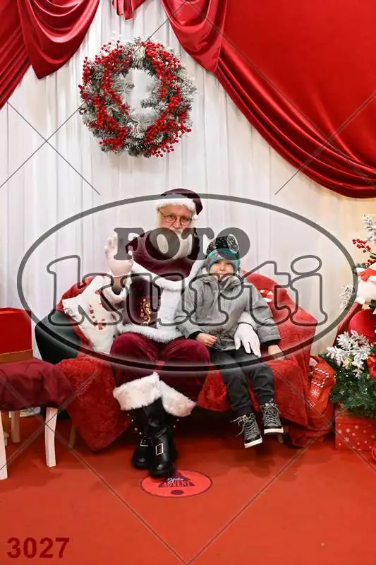 20.12. 15 00 DO 20 00 8 - FotoKurti