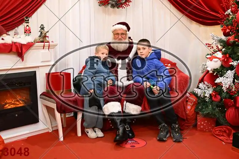 20.12. 15 00 DO 20 00 5 - FotoKurti