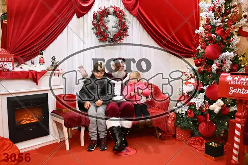 20.12. 15 00 DO 20 00 1 - FotoKurti