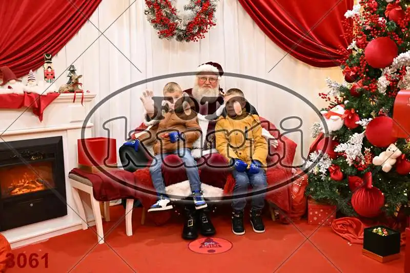 20.12. 15 00 DO 20 00 6 - FotoKurti
