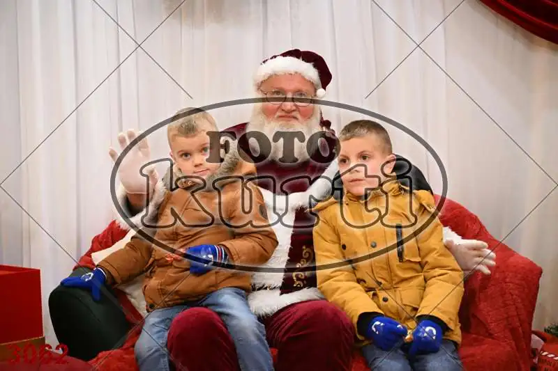 20.12. 15 00 DO 20 00 7 - FotoKurti