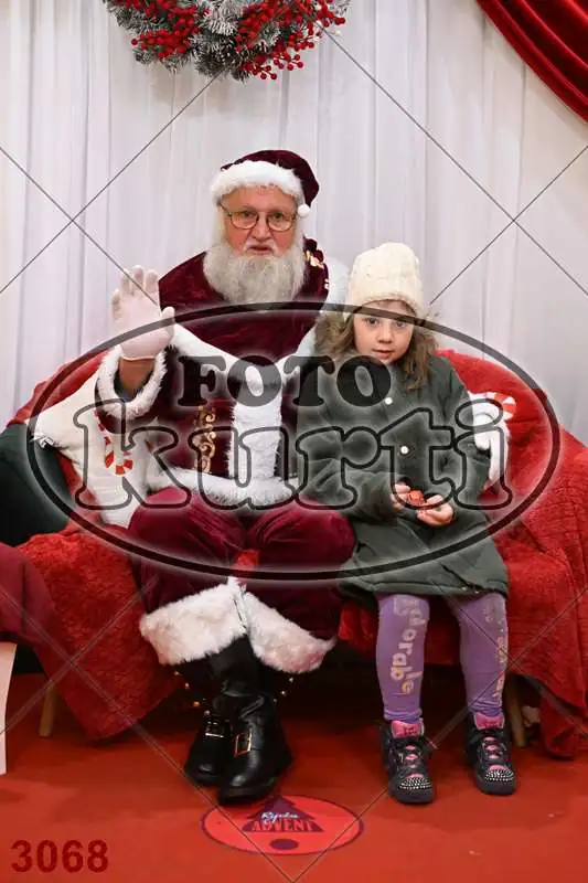 20.12. 15 00 DO 20 00 1 - FotoKurti