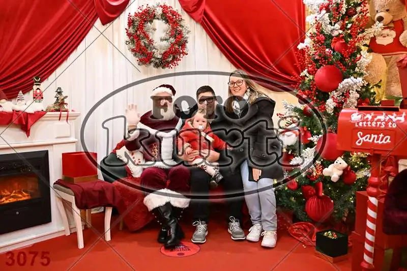 20.12. 15 00 DO 20 00 8 - FotoKurti