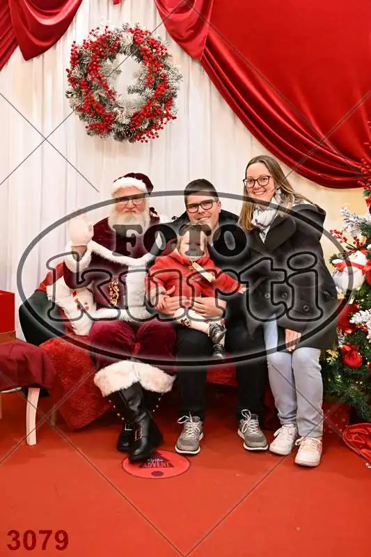 20.12. 15 00 DO 20 00 12 - FotoKurti