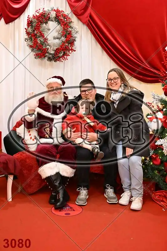 20.12. 15 00 DO 20 00 1 - FotoKurti