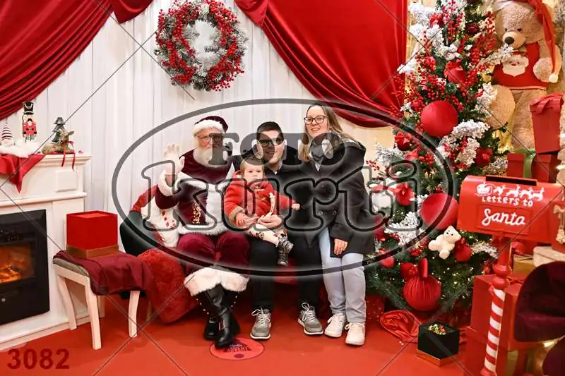 20.12. 15 00 DO 20 00 3 - FotoKurti