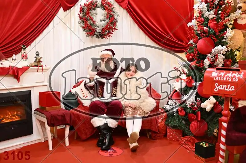 20.12. 15 00 DO 20 00 2 - FotoKurti