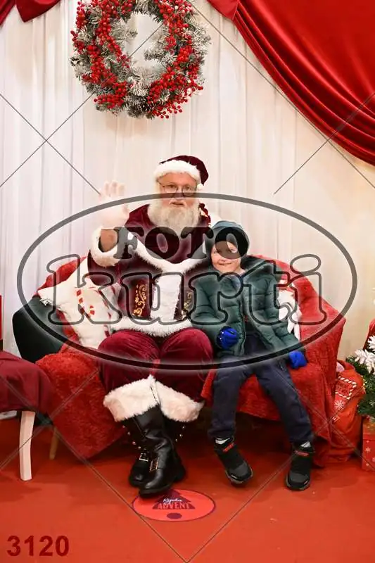 20.12. 15 00 DO 20 00 5 - FotoKurti