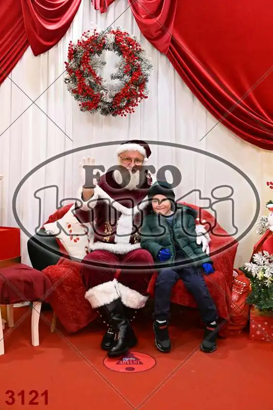 20.12. 15 00 DO 20 00 6 - FotoKurti