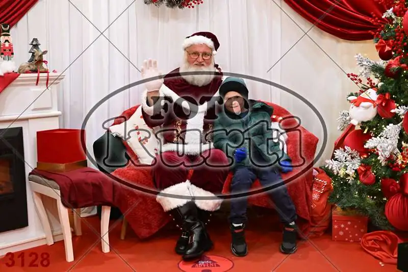 20.12. 15 00 DO 20 00 1 - FotoKurti