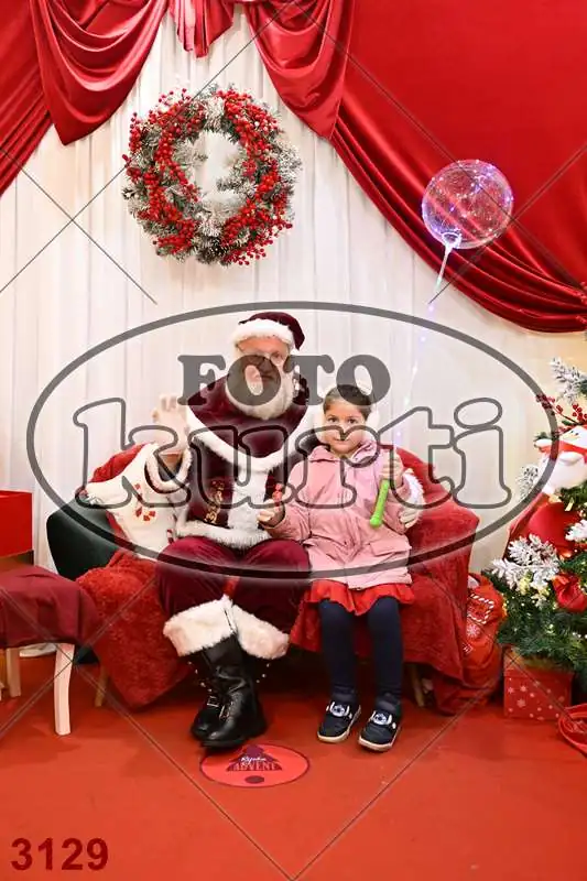 20.12. 15 00 DO 20 00 2 - FotoKurti