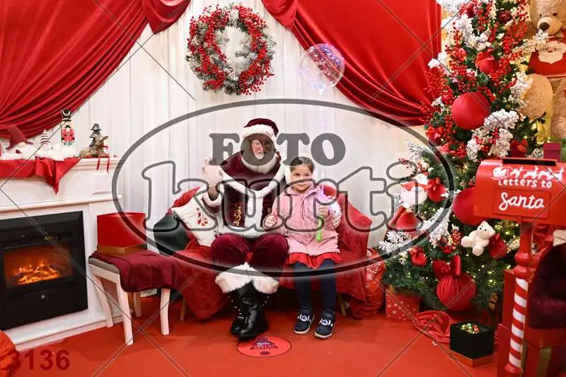 20.12. 15 00 DO 20 00 9 - FotoKurti