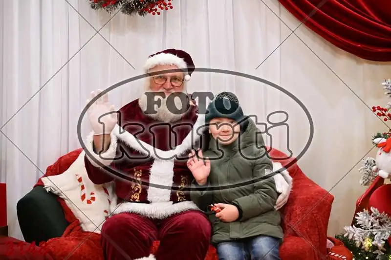 20.12. 15 00 DO 20 00 9 - FotoKurti
