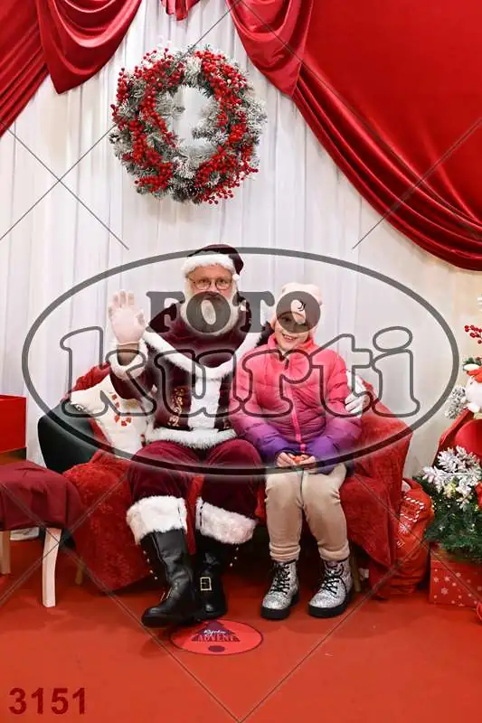 20.12. 15 00 DO 20 00 12 - FotoKurti