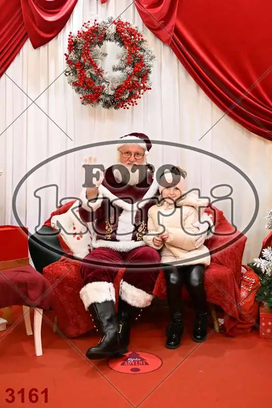 20.12. 15 00 DO 20 00 10 - FotoKurti