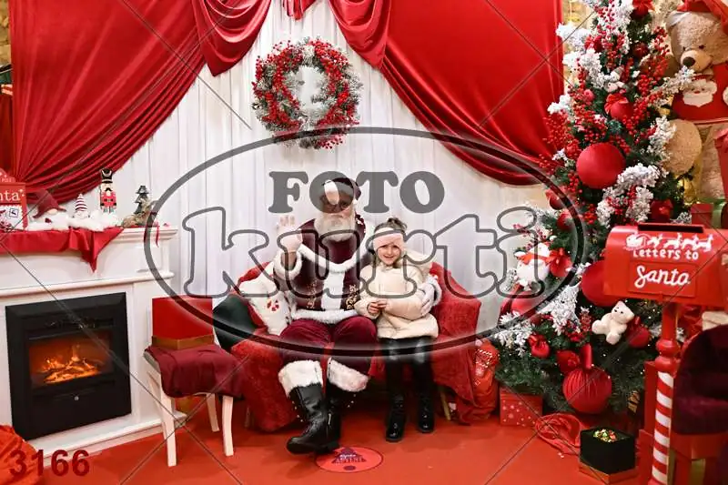 20.12. 15 00 DO 20 00 3 - FotoKurti
