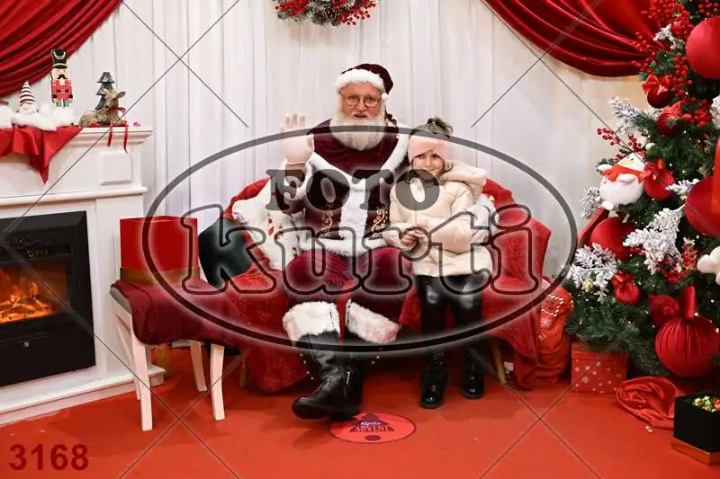 20.12. 15 00 DO 20 00 5 - FotoKurti