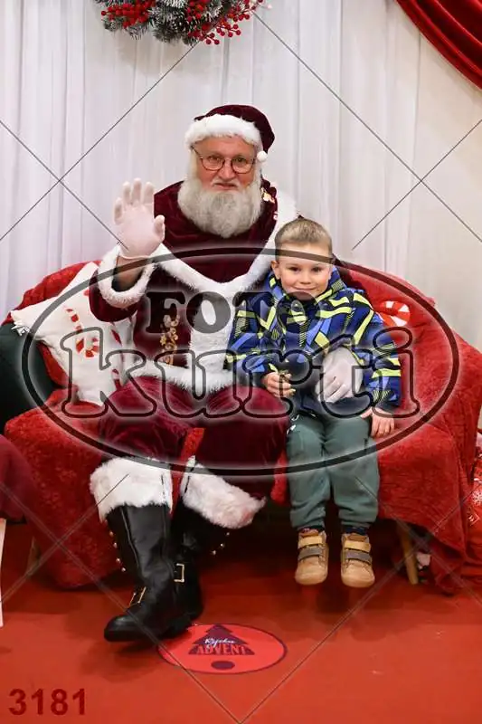 20.12. 15 00 DO 20 00 6 - FotoKurti