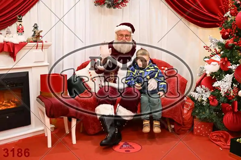 20.12. 15 00 DO 20 00 11 - FotoKurti