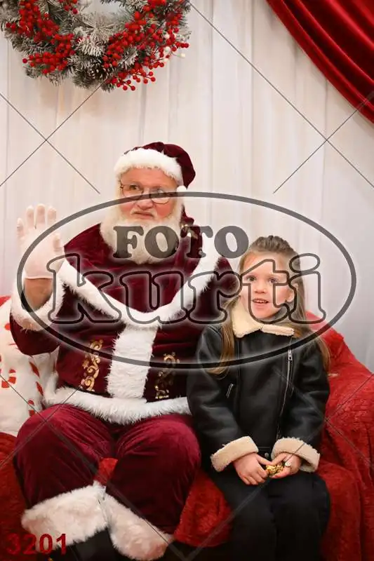 20.12. 15 00 DO 20 00 2 - FotoKurti
