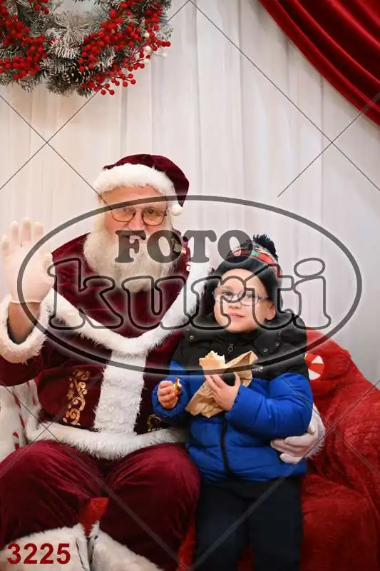 20.12. 15 00 DO 20 00 2 - FotoKurti