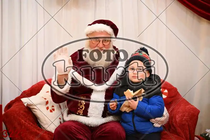 20.12. 15 00 DO 20 00 4 - FotoKurti