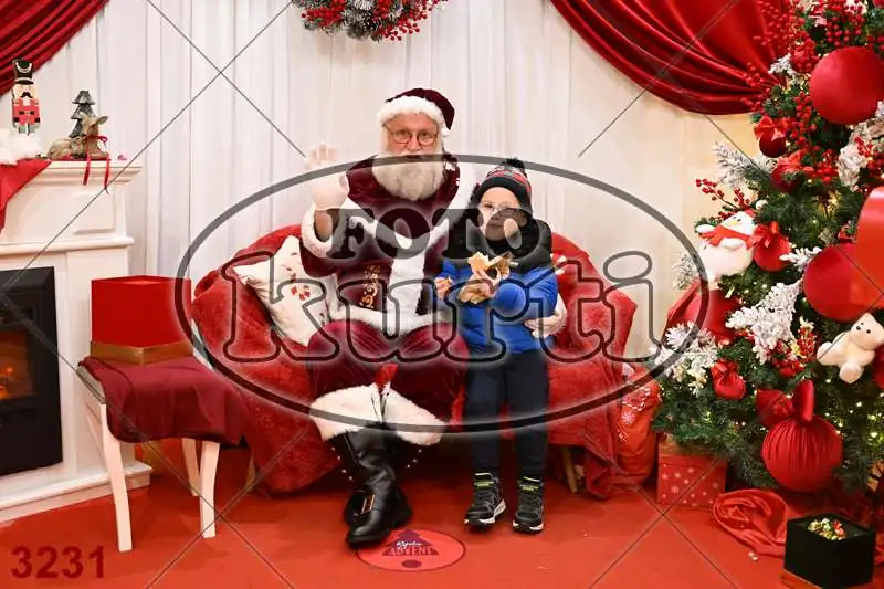 20.12. 15 00 DO 20 00 8 - FotoKurti