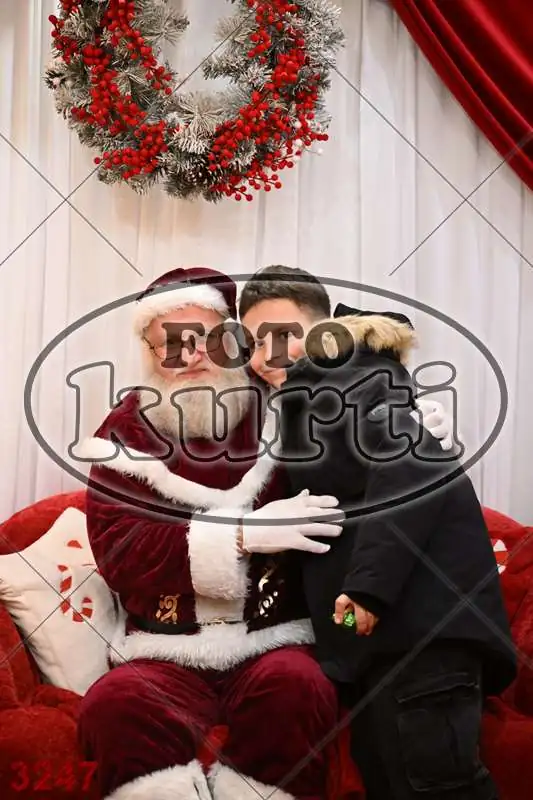 20.12. 15 00 DO 20 00 12 - FotoKurti