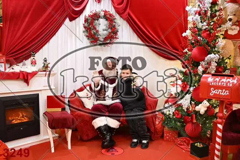 20.12. 15 00 DO 20 00 2 - FotoKurti