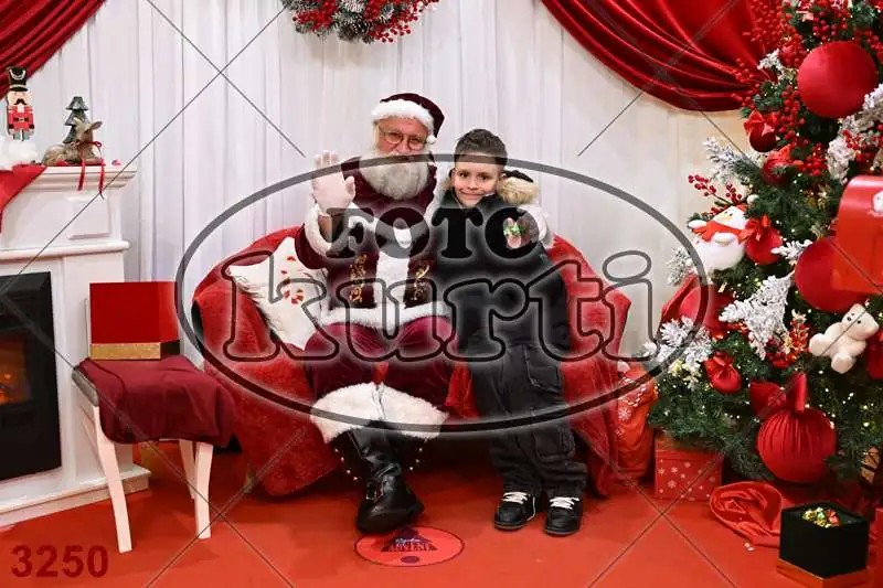 20.12. 15 00 DO 20 00 3 - FotoKurti