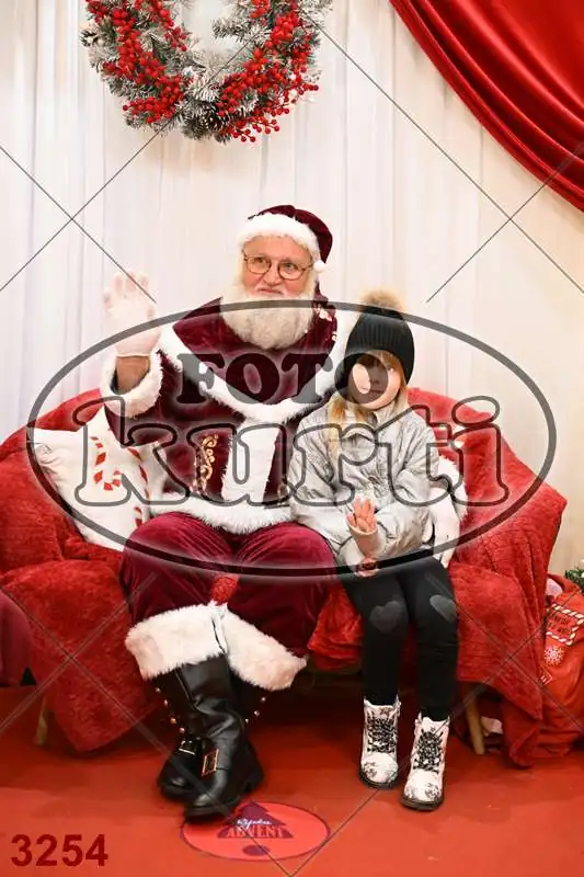 20.12. 15 00 DO 20 00 7 - FotoKurti
