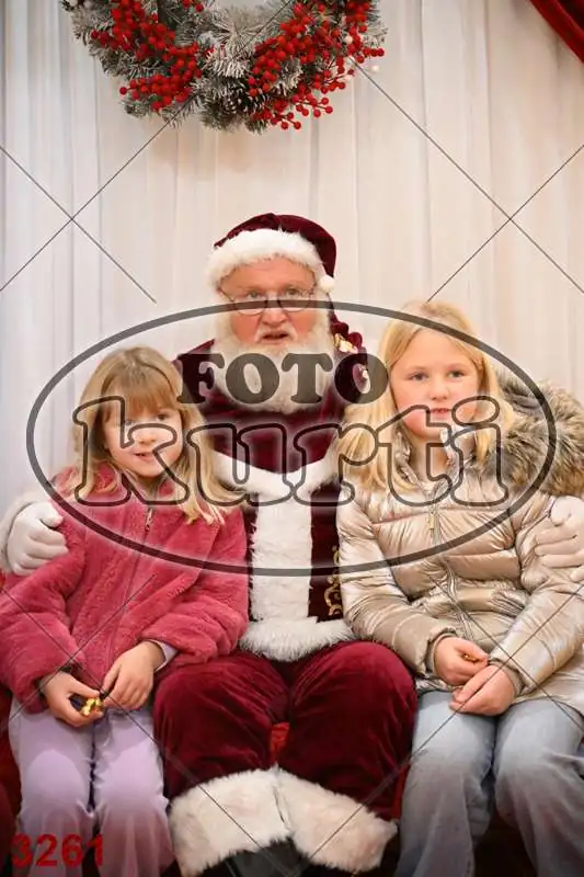 20.12. 15 00 DO 20 00 2 - FotoKurti