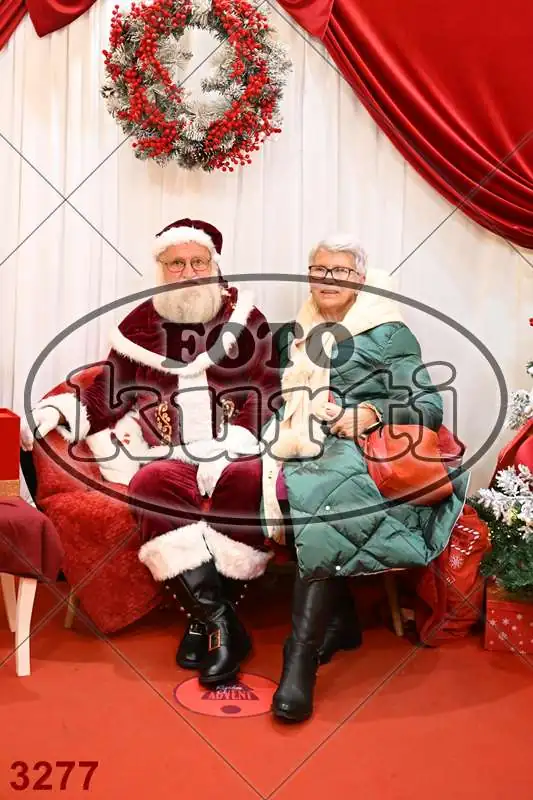 20.12. 15 00 DO 20 00 6 - FotoKurti