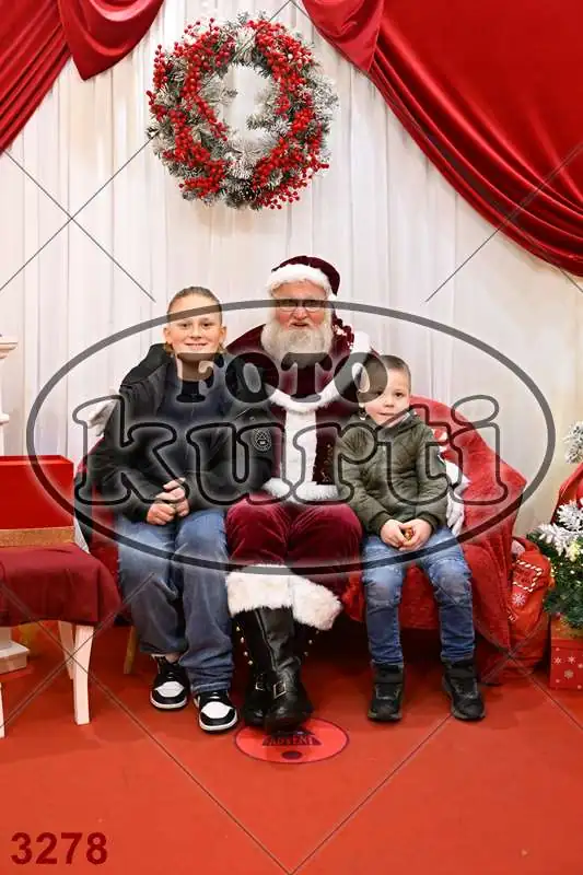 20.12. 15 00 DO 20 00 7 - FotoKurti