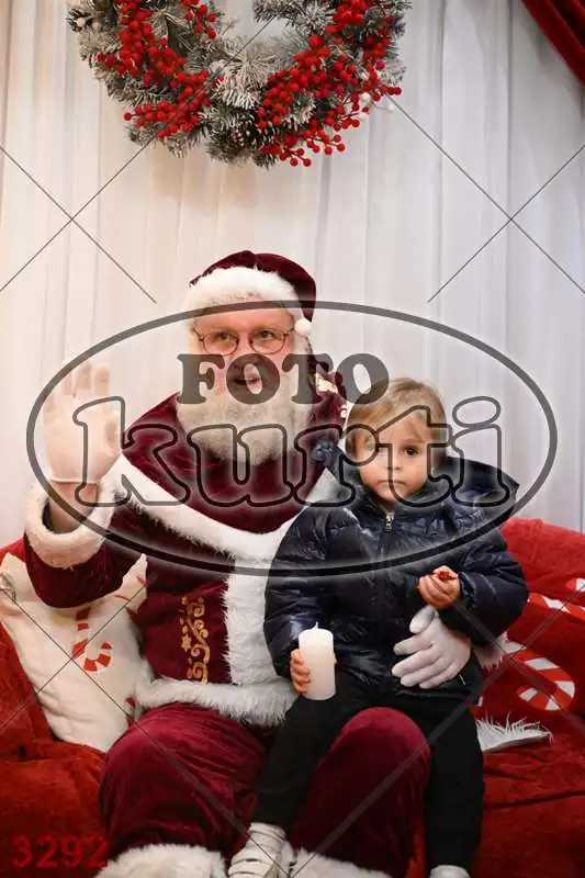 20.12. 15 00 DO 20 00 9 - FotoKurti