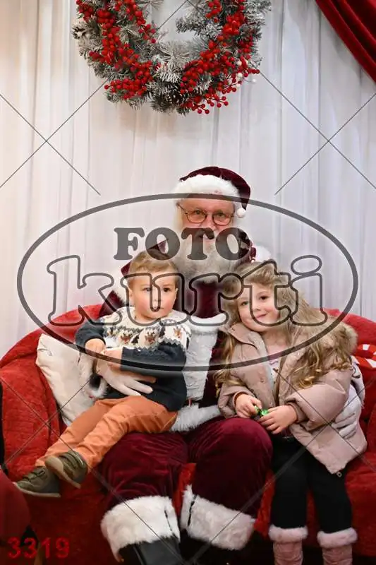 20.12. 15 00 DO 20 00 12 - FotoKurti