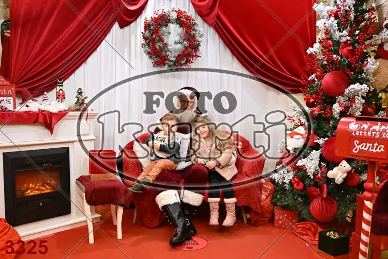 20.12. 15 00 DO 20 00 6 - FotoKurti