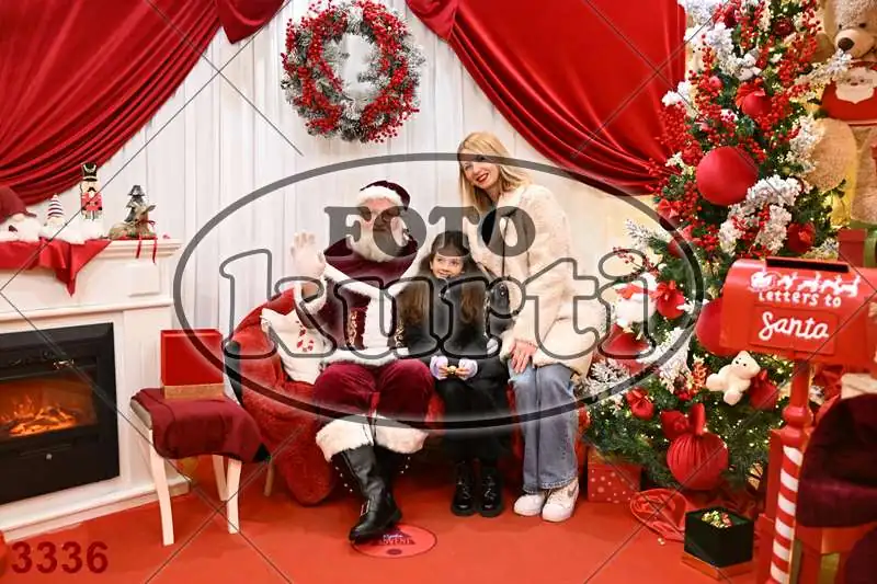 20.12. 15 00 DO 20 00 5 - FotoKurti