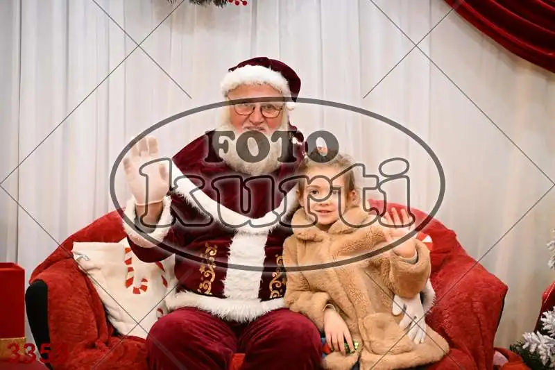 20.12. 15 00 DO 20 00 12 - FotoKurti
