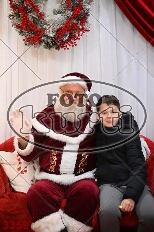 20.12. 15 00 DO 20 00 4 - FotoKurti