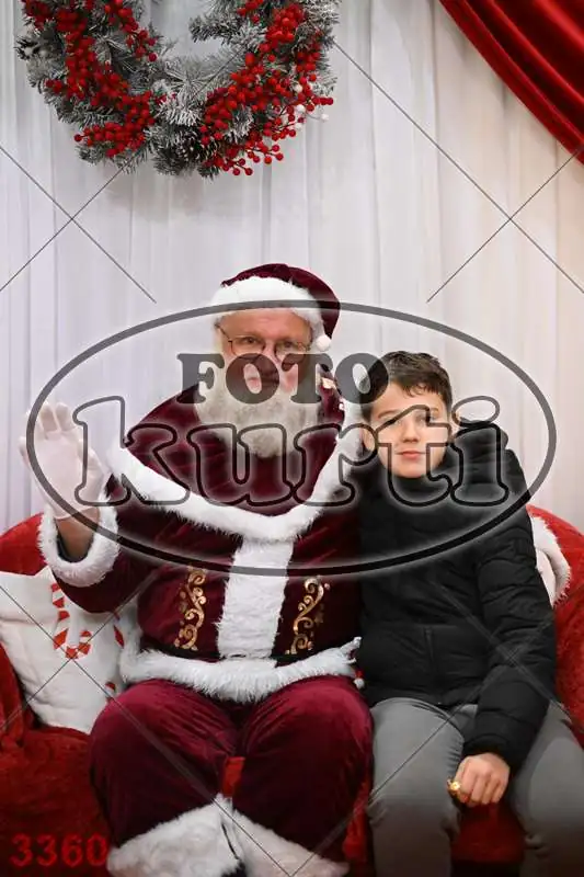 20.12. 15 00 DO 20 00 5 - FotoKurti
