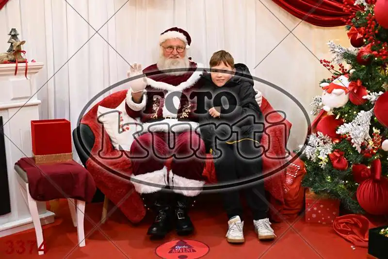 20.12. 15 00 DO 20 00 7 - FotoKurti