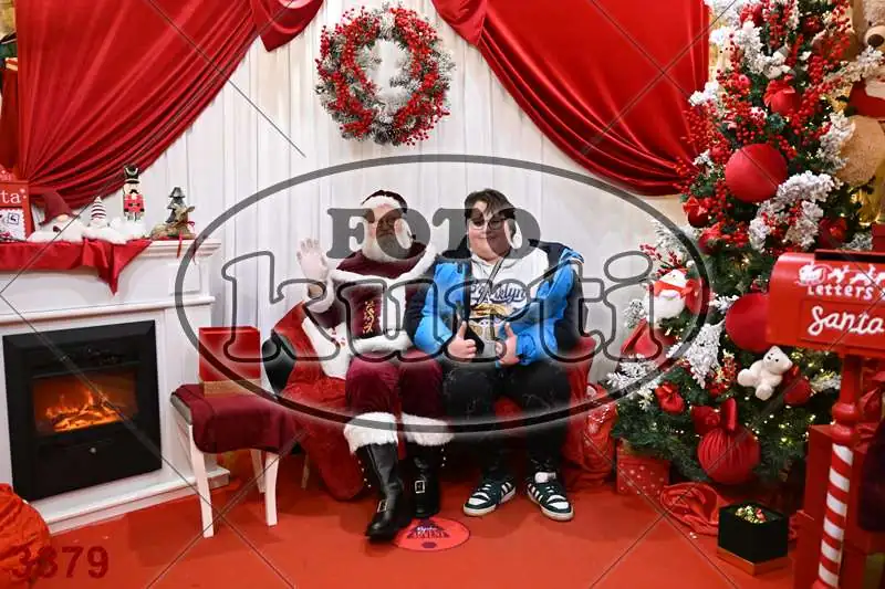 20.12. 15 00 DO 20 00 12 - FotoKurti