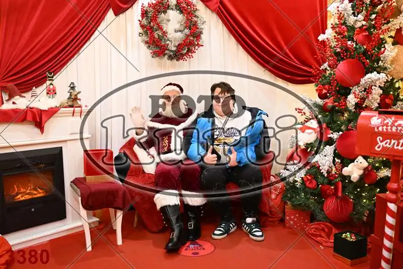 20.12. 15 00 DO 20 00 1 - FotoKurti