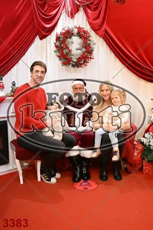 20.12. 15 00 DO 20 00 4 - FotoKurti
