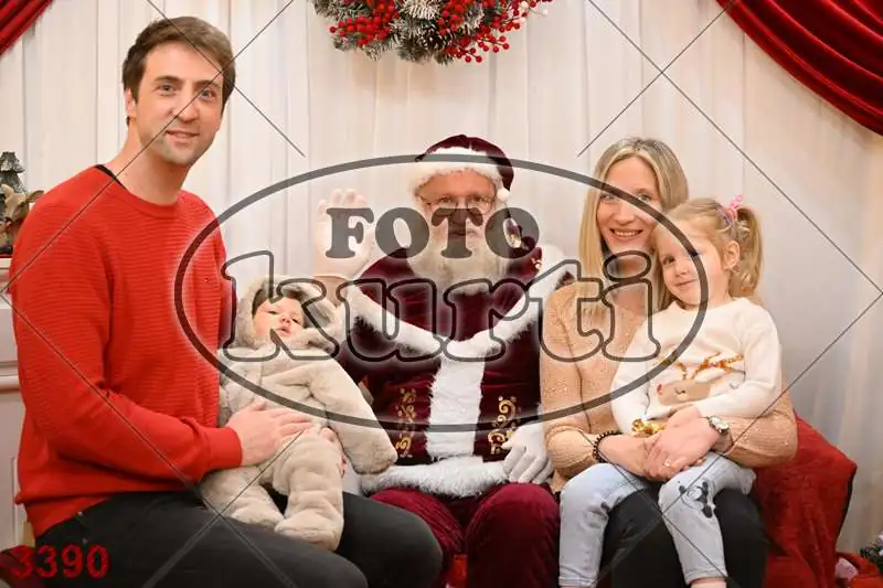 20.12. 15 00 DO 20 00 11 - FotoKurti